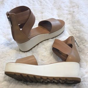 Sorel Cameron Flatform Ankle Strap in Beige